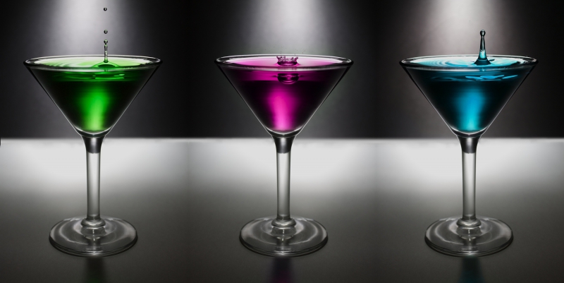 discotheque-ESCRAGNOLLES-min_water-drop-glass-bar-celebration-green-832603-pxhere.com